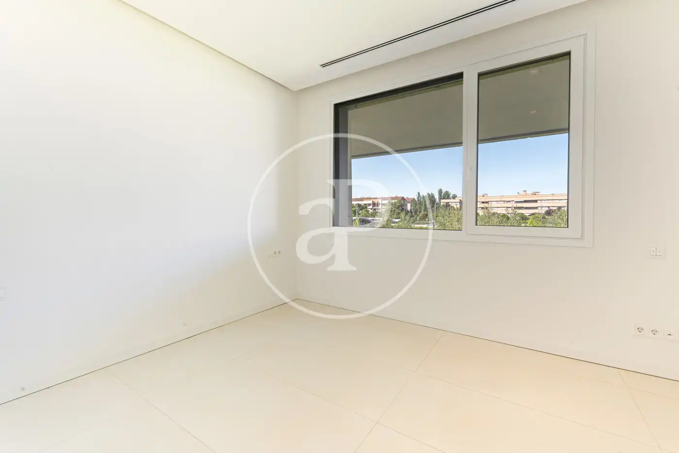 Flat for rent in Pozuelo de Alarcón  with Air Conditioner, Heating and Private garden