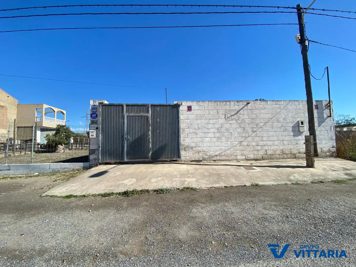 Parking of Country homes for sale in Almería  with Air Conditioner, Private garden and Furnished