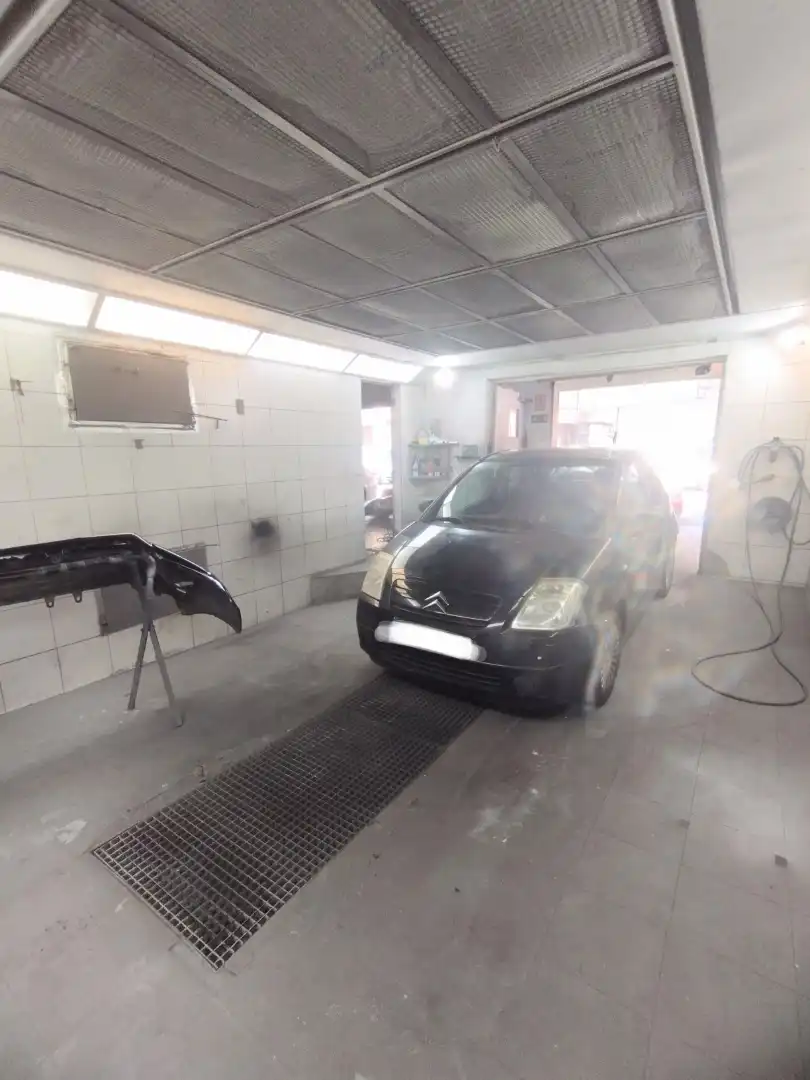 Parking de Local en traspaso en Ripollet con Amueblado