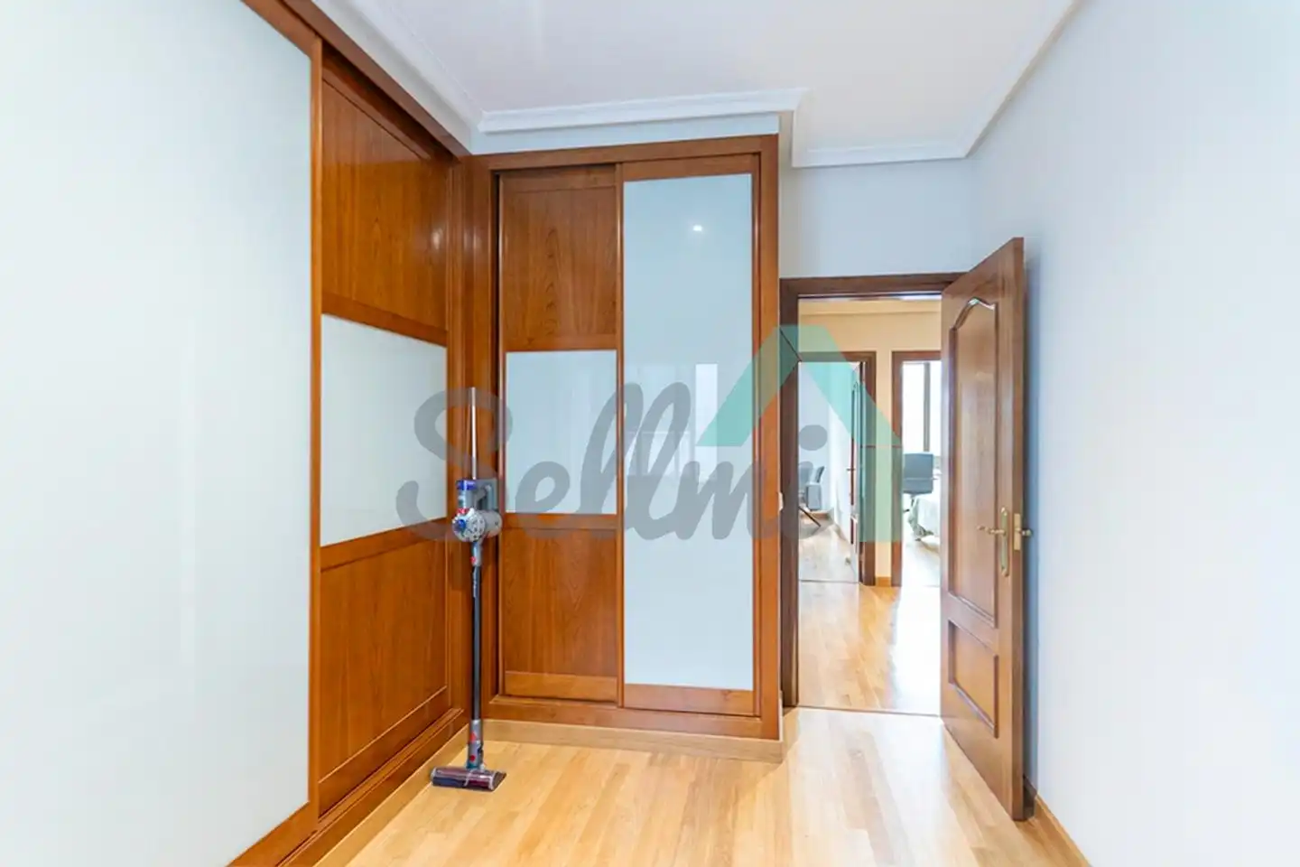 Piso con terraza en alquiler en Calle de Campomanes, imagen 35