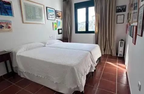 Schlafzimmer von Einfamilien-Reihenhaus zum Verkauf in Marbella mit Terrasse