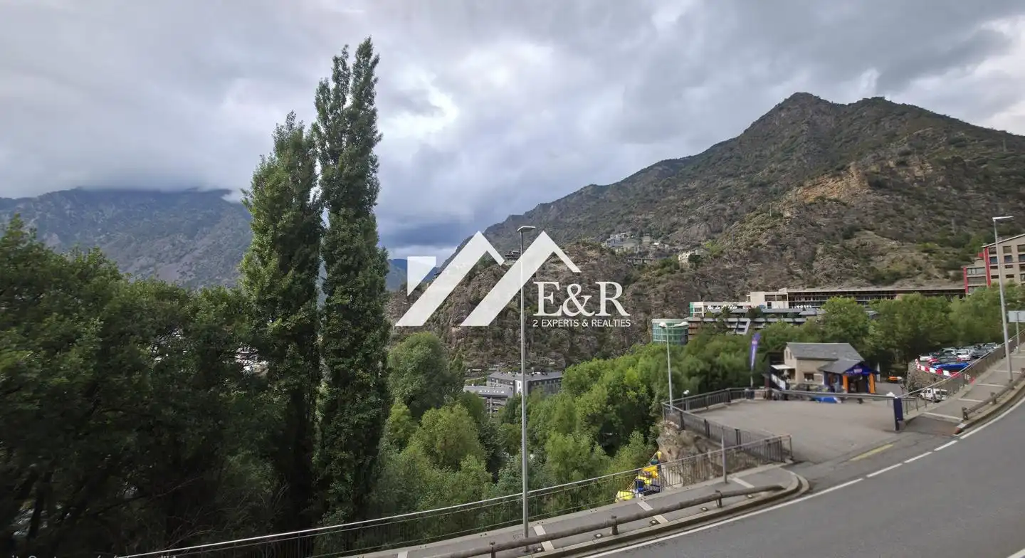 Piso con ascensor en venta en Ctra del Obac, imagen 4