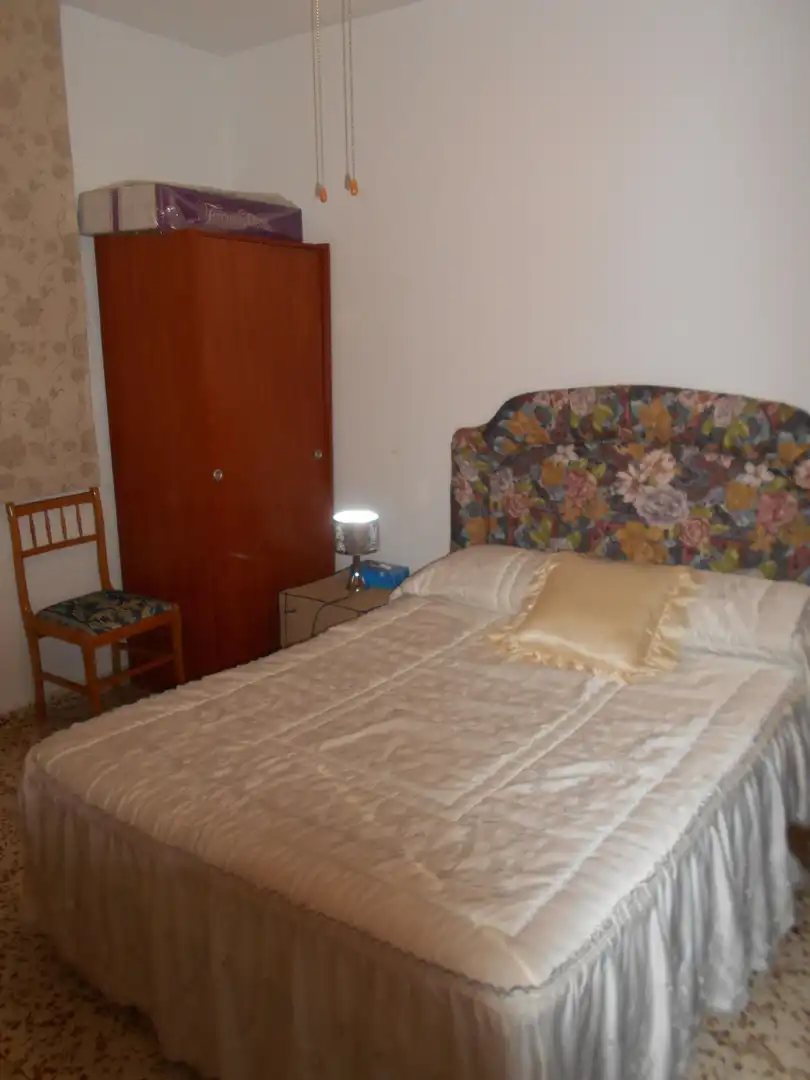 Dormitori de Casa o xalet en venda en Puertollano amb Traster, Moblat i Balcó