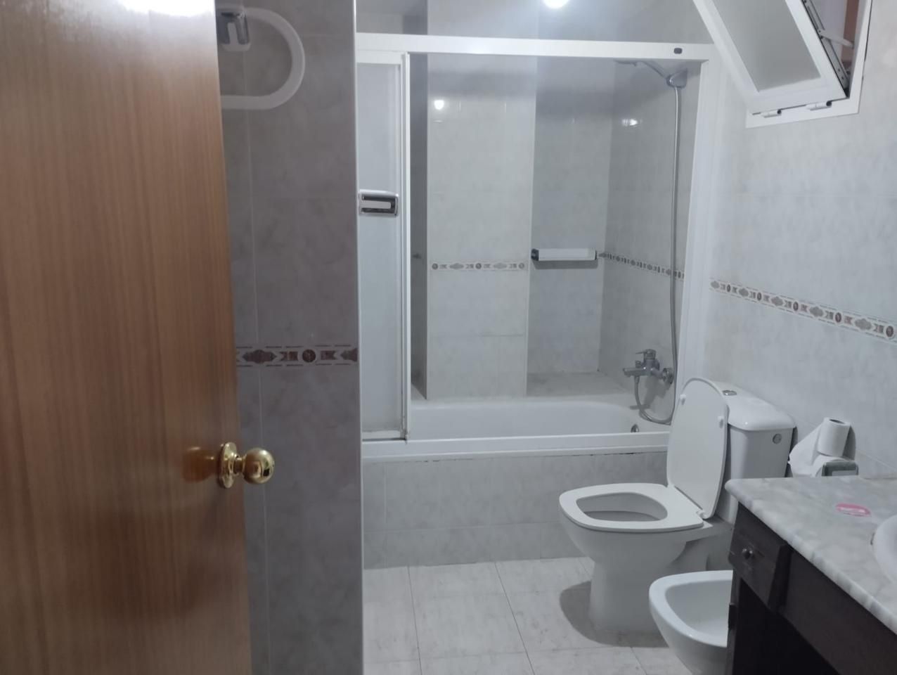 Bathroom of Duplex for sale in  Melilla Capital  with Terrace