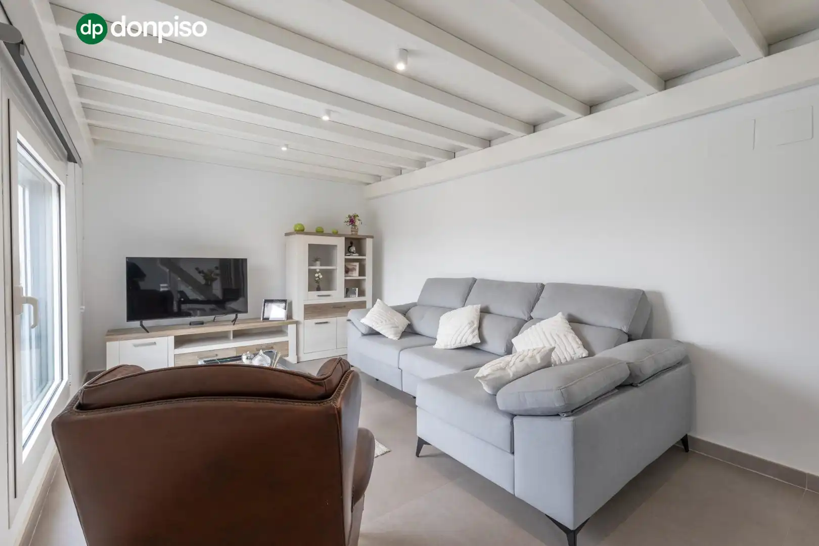 Sala de estar de Casa o chalet en venta en Granada con Calefacción, Terraza y Trastero