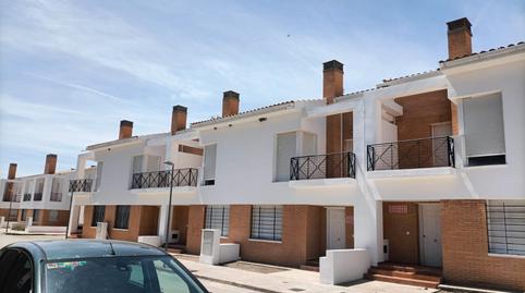 Foto 3 de Casa adosada en venda a Mascaraque, Toledo