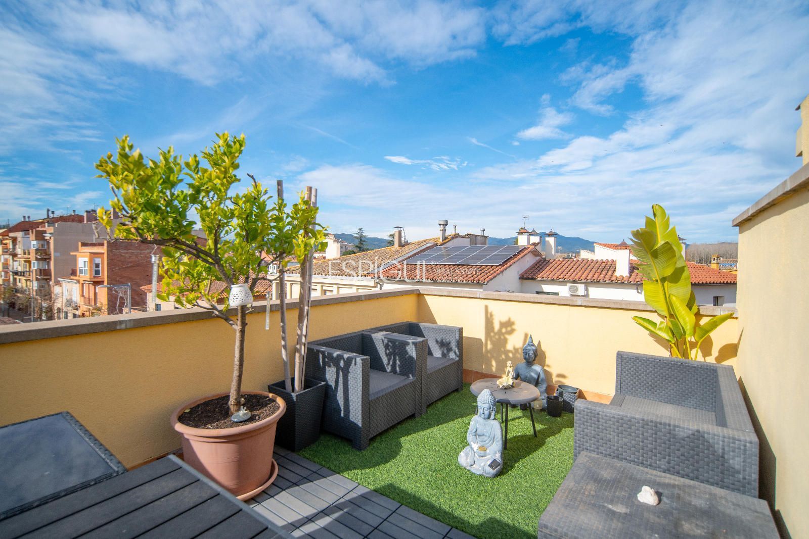Terrassa de Dúplex en venda en Salt amb Calefacció, Parquet i Terrassa