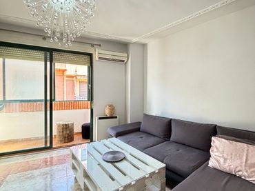 Dúplex amb balcó en venda a Avenida de la Ilustración