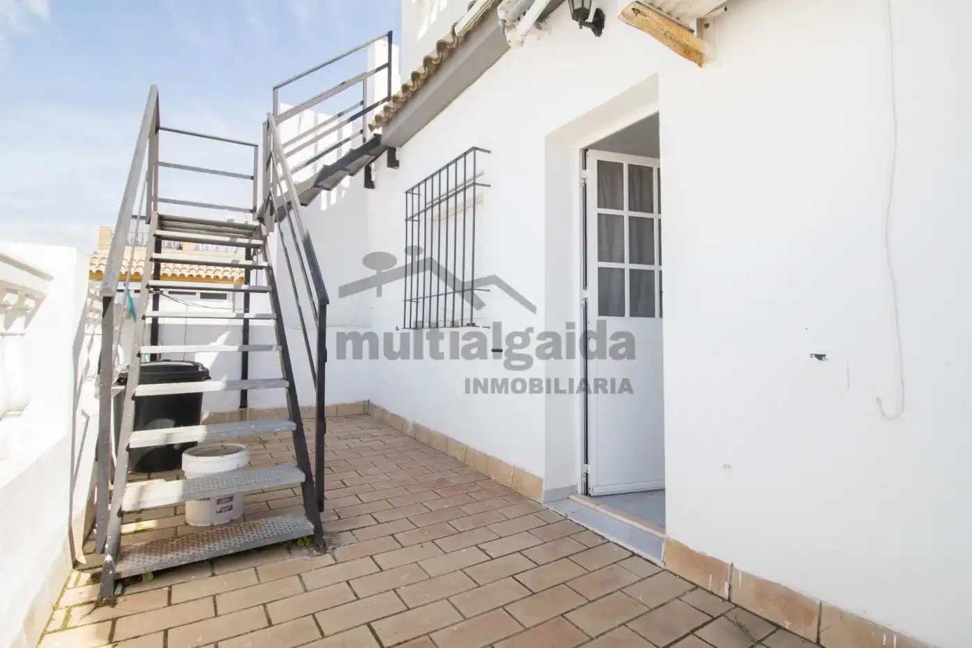 Vista exterior de Casa o xalet en venda en Sanlúcar de Barrameda amb Aire condicionat, Terrassa i Traster