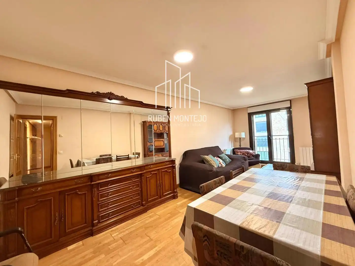 Exterior view of Flat for rent in Salamanca  with Heating, Terrace and Furnished