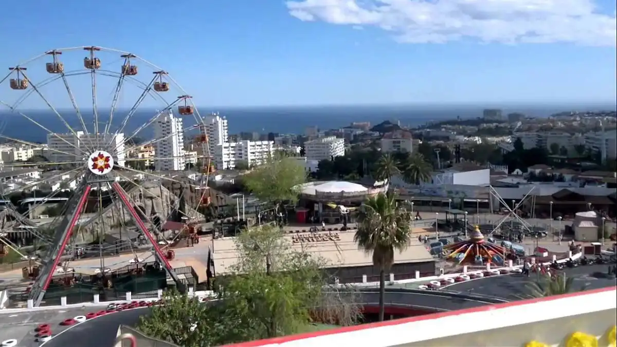 Vista exterior de Apartament en venda en Benalmádena amb Aire condicionat, Calefacció i Parquet