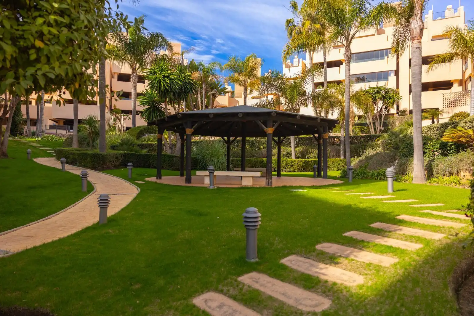 Terraza de Apartamento en venta en Estepona con Aire acondicionado, Terraza y Amueblado