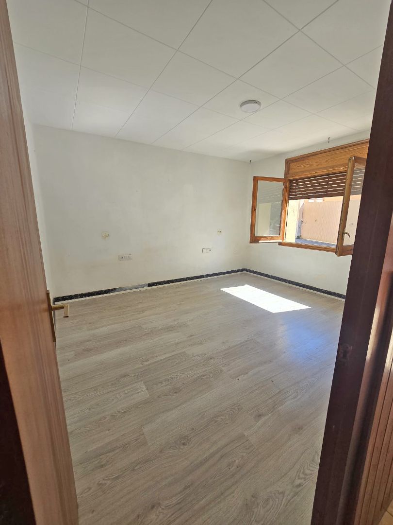 Dormitori de Casa o xalet en venda en Roda de Ter amb Calefacció, Jardí privat i Terrassa