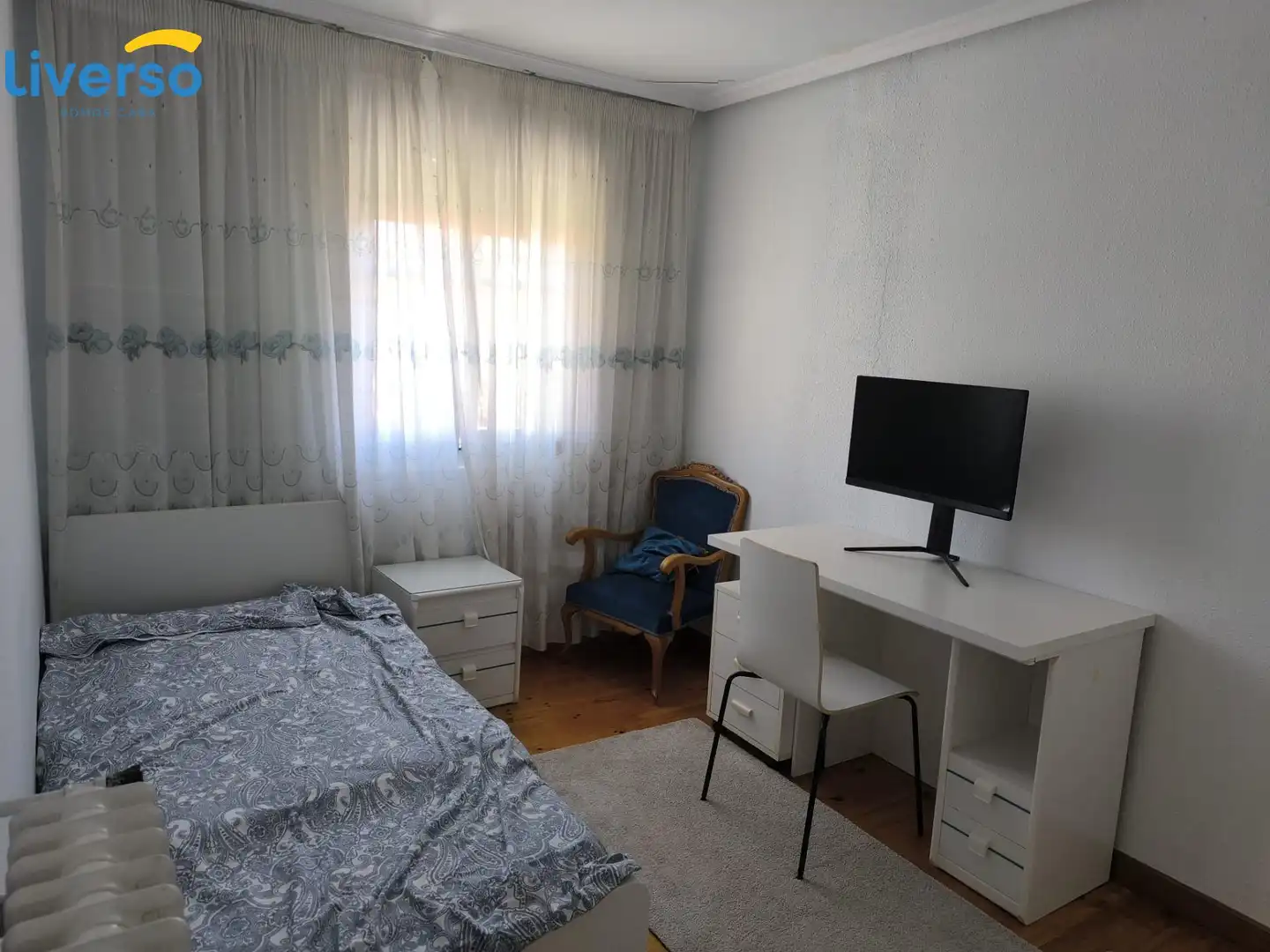 Bedroom of Flat for share in Burgos  with Heating, Terrace and Furnished