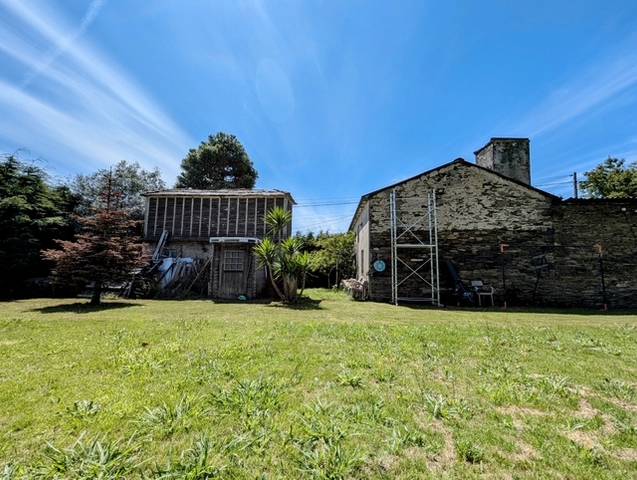 Casa-chalet en Venta en Sedes - Pedroso - Doso