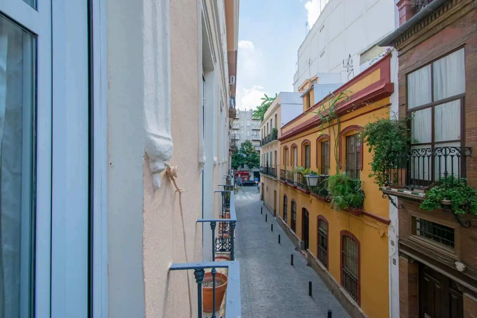 Vista exterior de Apartament en venda en Sevilla amb Aire condicionat