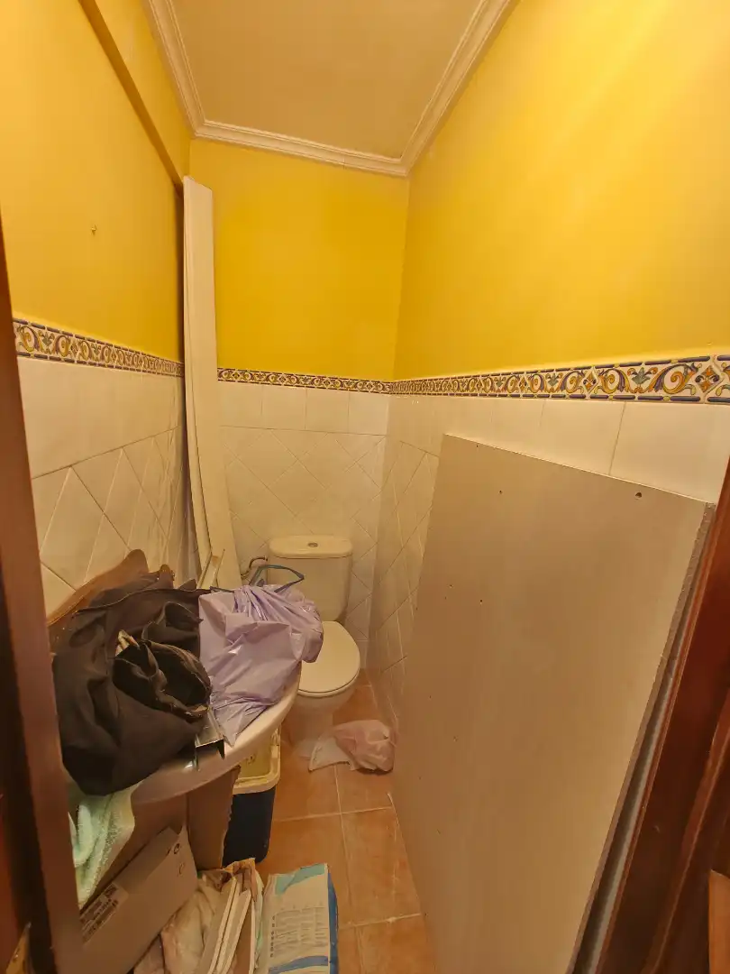 Bany de Casa adosada en venda en Bilbao  amb Calefacció, Terrassa i Moblat