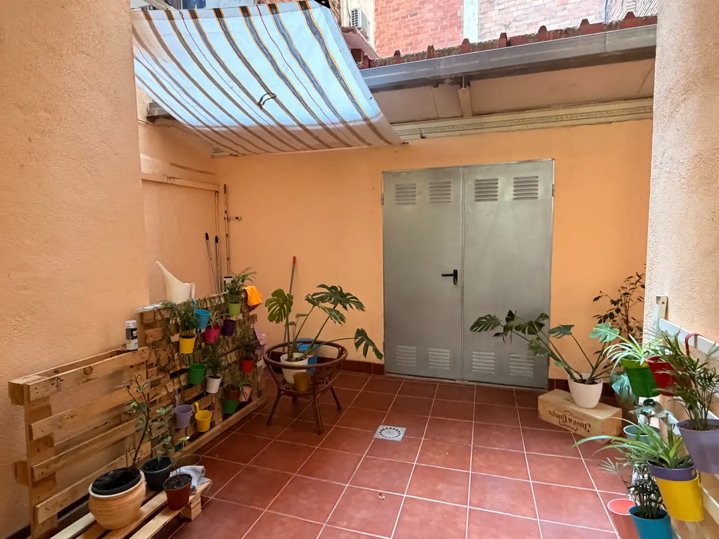 Local en traspaso en Barcelona con Aire acondicionado, Amueblado y Internet