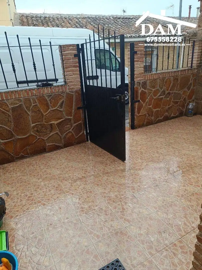 Casa en venda a La Puebla de Montalbán