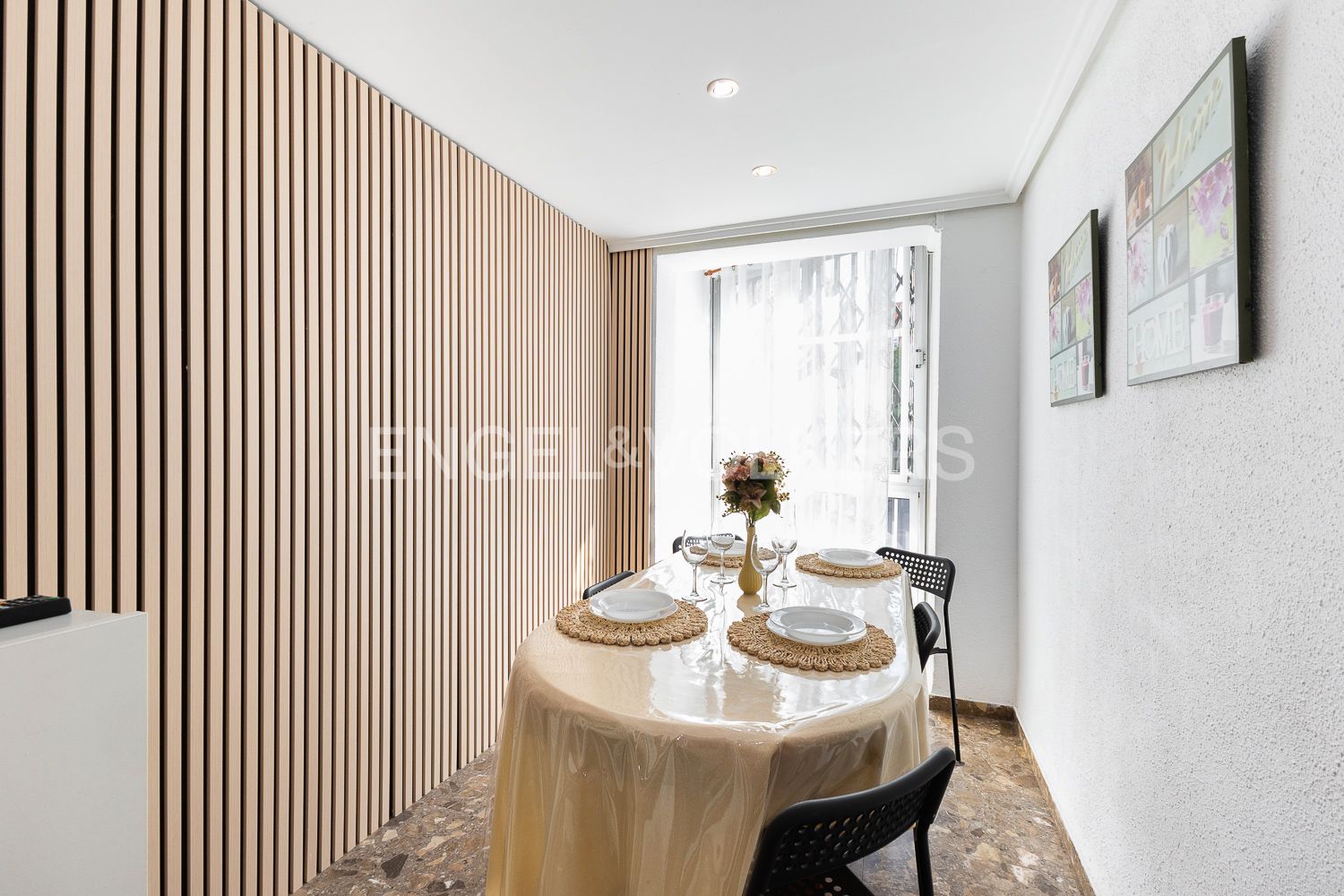 Pis de lloguer a Avinguda de la Malva-Rosa, La Malva-rosa