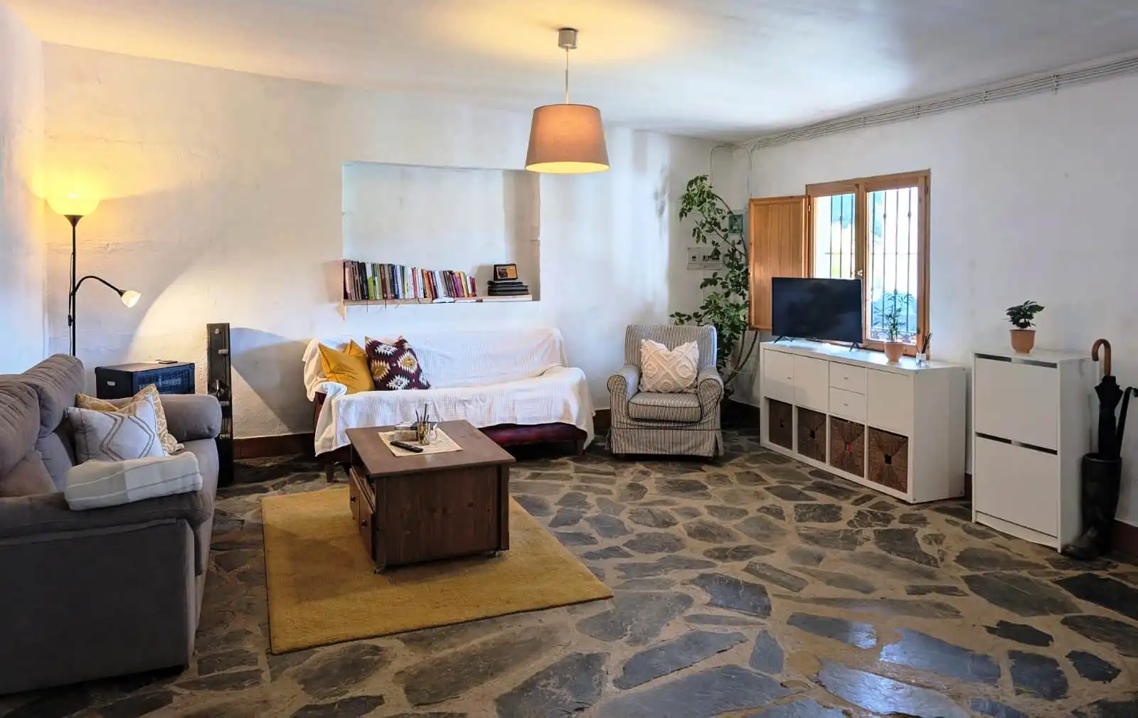 Sala de estar de Casa o chalet en venta en Puerto Moral con Jardín privado, Terraza y Trastero