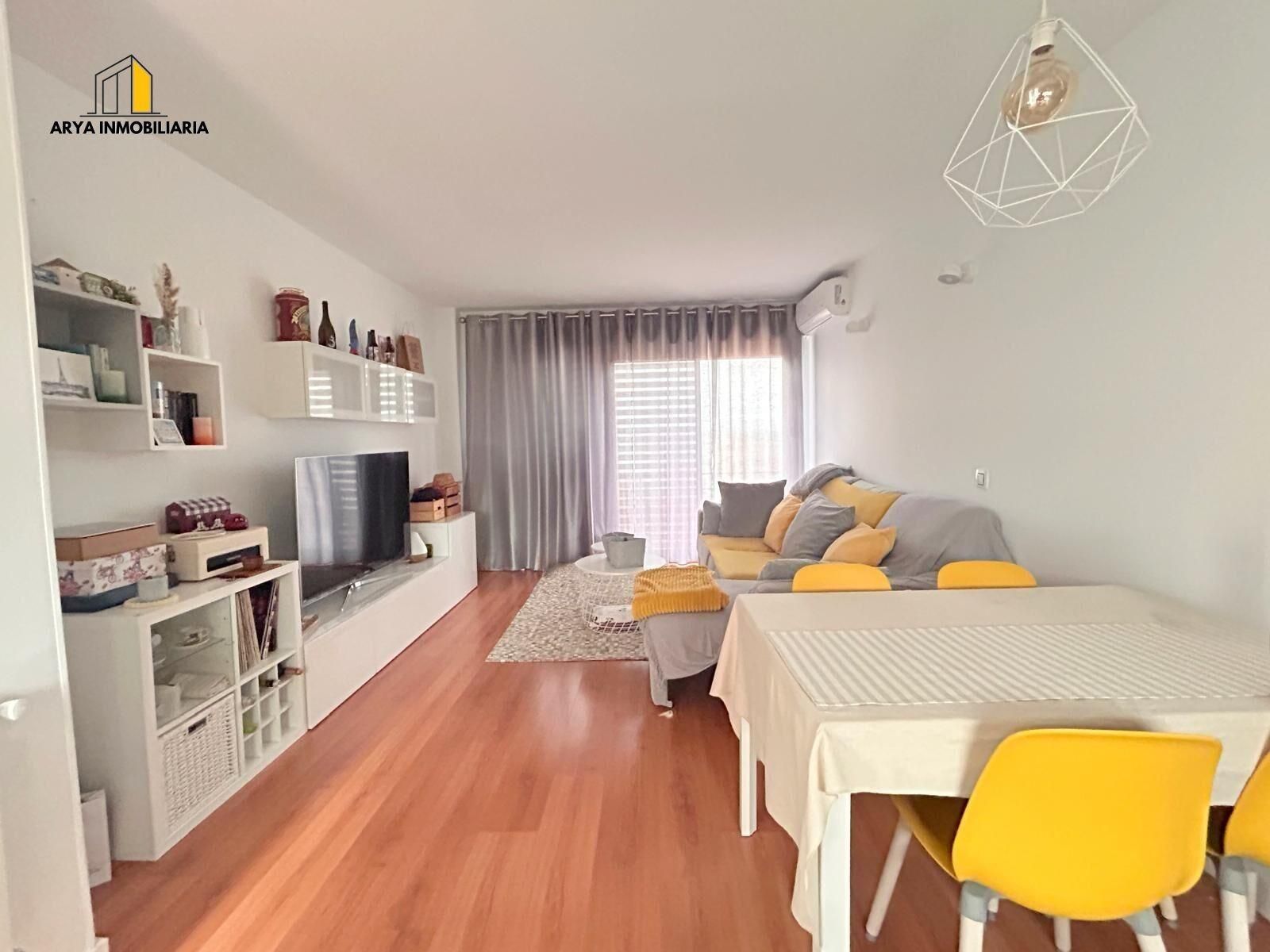 Living room of Attic for sale in Torrejón de Ardoz  with Air Conditioner, Heating and Terrace