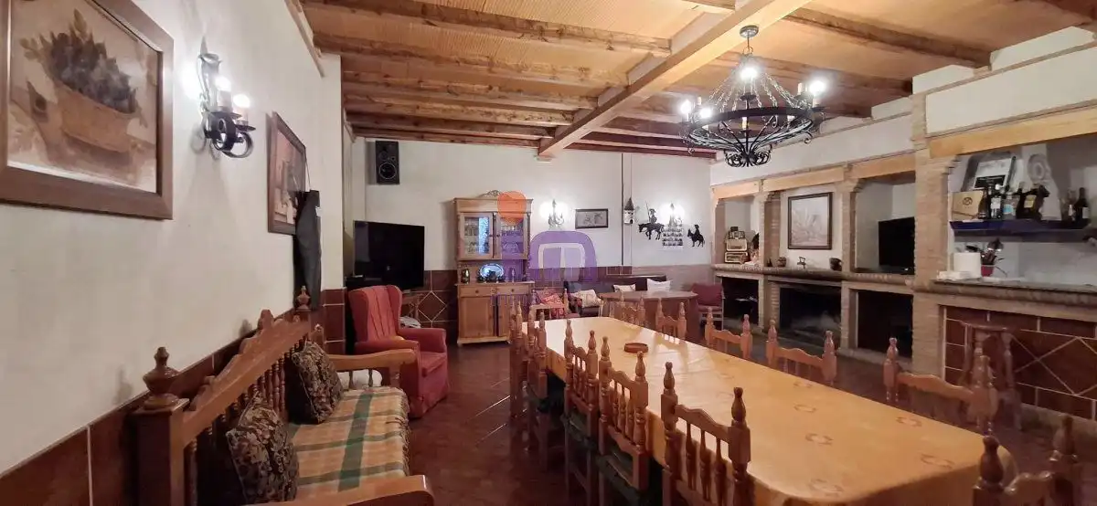 Comedor de Edificio en venta en Torrenueva