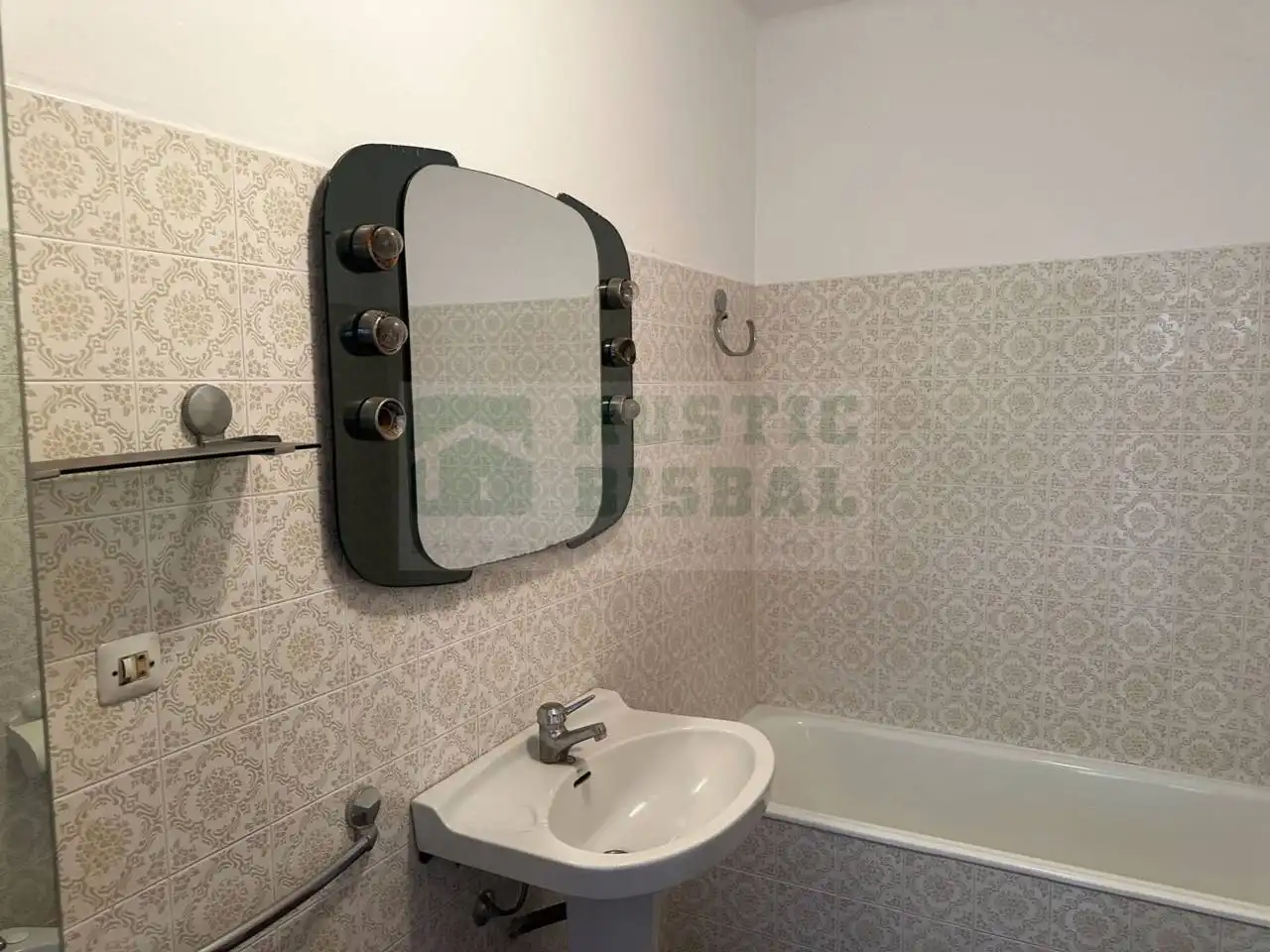 Bathroom of Country homes for sale in Jafre  with Heating and Terrace