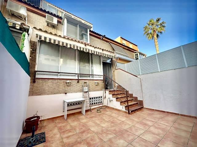 Casa adosada en Venta en Carrer Trident en Cabo de las Huertas