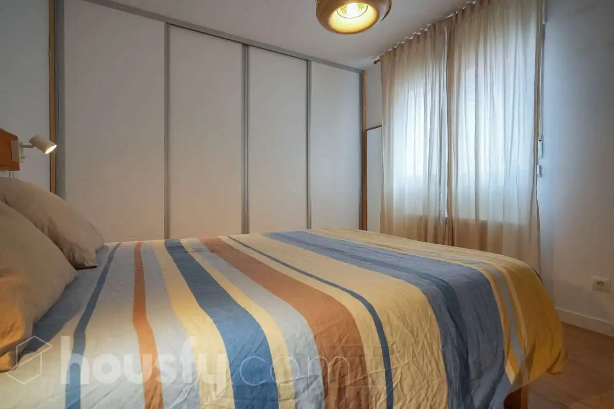 Schlafzimmer von Einfamilien-Reihenhaus zum Verkauf in San Sebastián de los Reyes mit Klimaanlage, Heizung und Terrasse