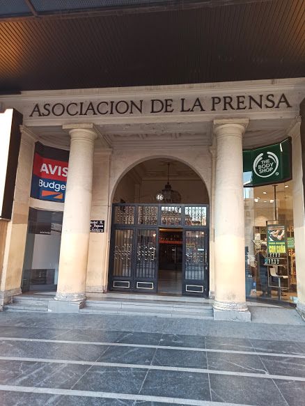 Study to rent in  Madrid Capital  with Air Conditioner, Heating and Parquet flooring