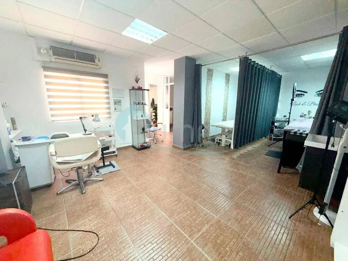 Local comercial en venta en San Pedro de Alcántara