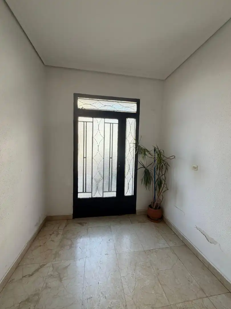 House with terrace for sale in Oeste, imagen 29