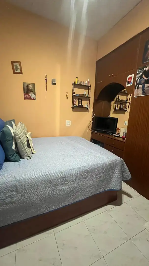 Dormitori de Pis en venda en Madrid amb Calefacció, Terrassa i Moblat