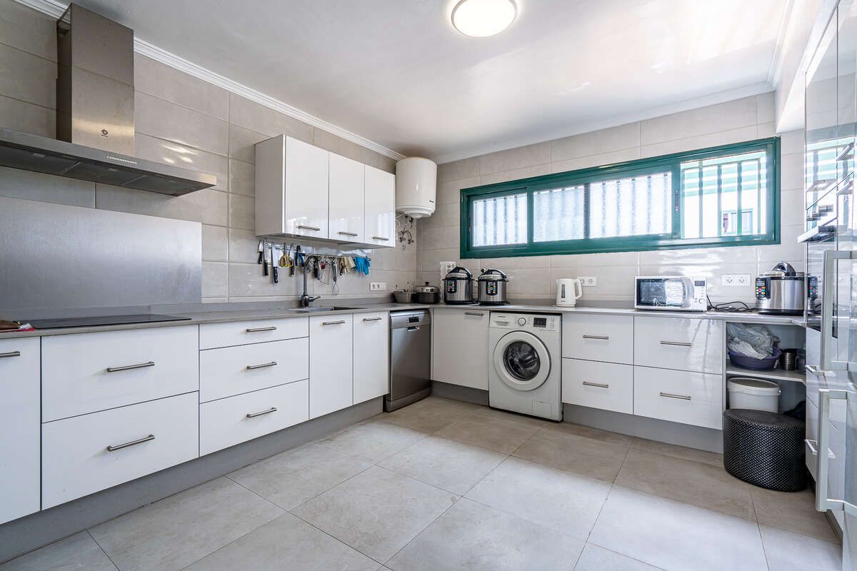 Kitchen of Duplex for sale in Yaiza  with Furnished