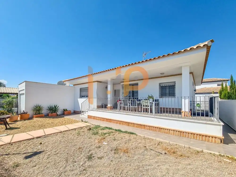 Vista exterior de Casa o chalet en venta en Huércal-Overa con Aire acondicionado, Calefacción y Terraza
