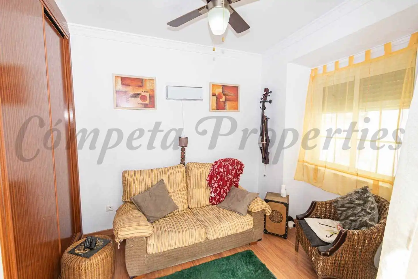 Sala de estar de Casa o chalet en venta en Torrox con Aire acondicionado, Calefacción y Terraza