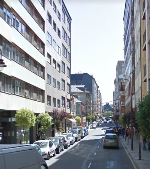 Foto 2 de Piso en venta en C/ Príncipe de Asturias, O Barco de Valdeorras , Ourense