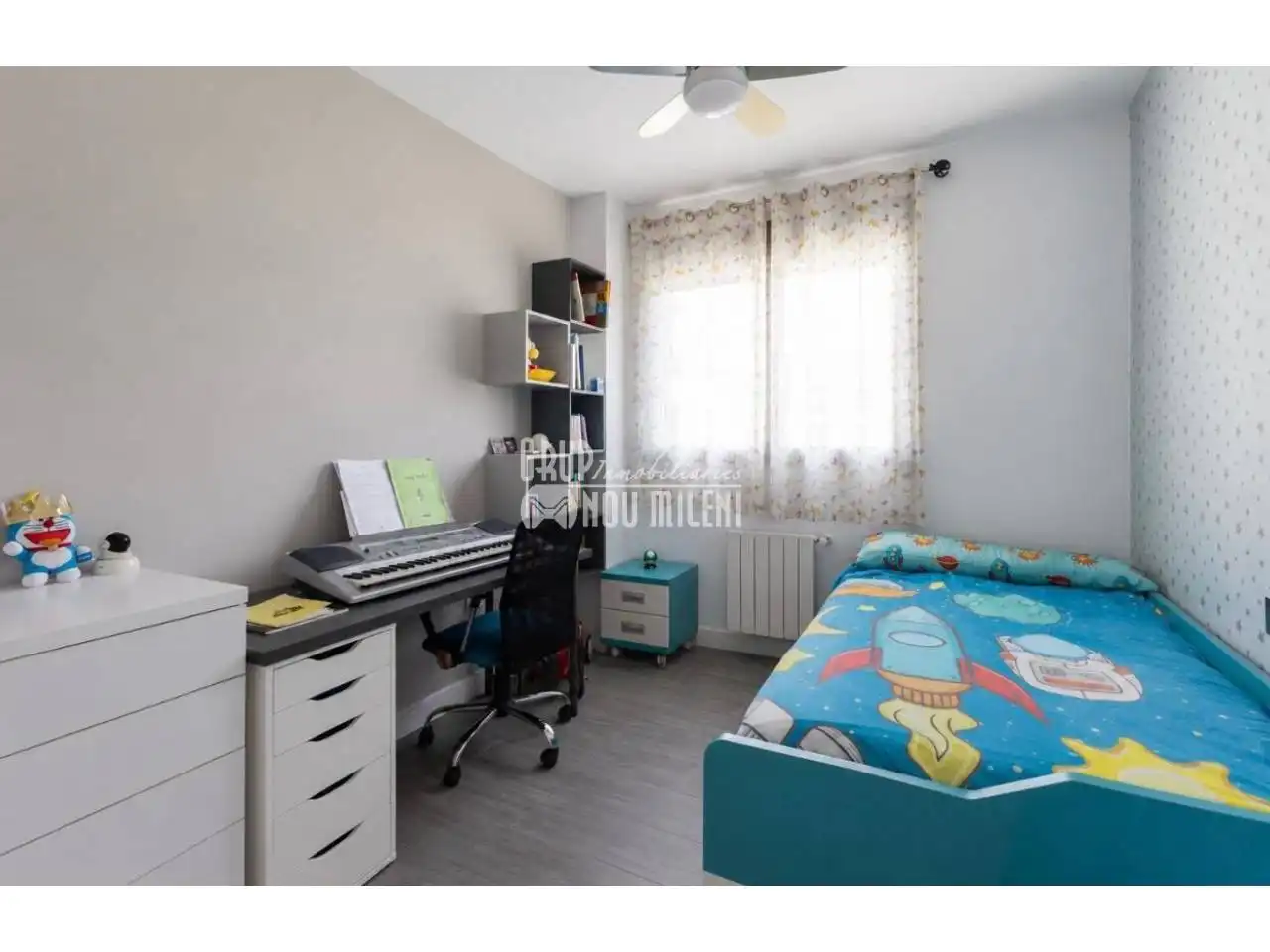 Terraced house with pool for sale in Benicalap, imagen 3