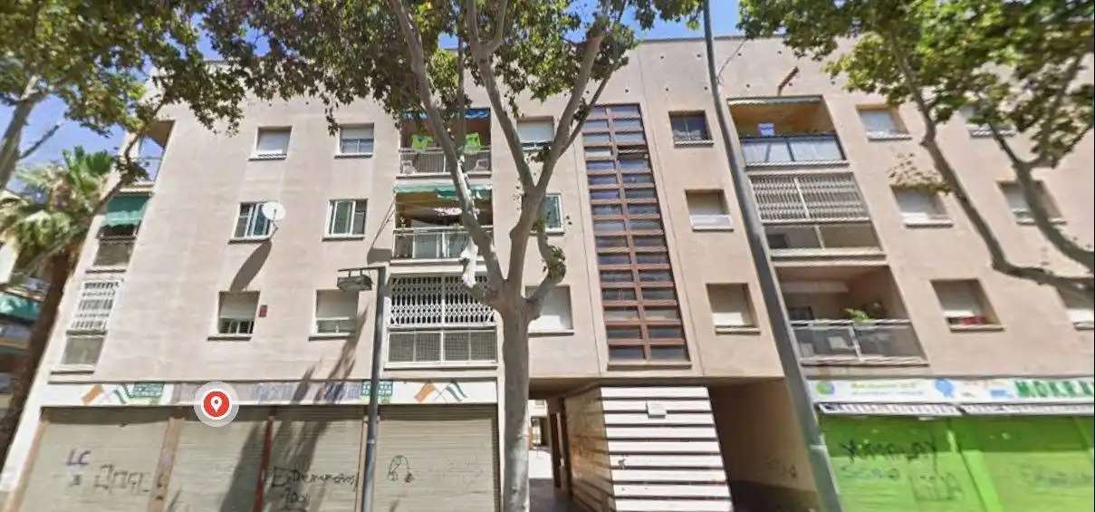Vista exterior de Piso en venta en El Prat de Llobregat con Balcón