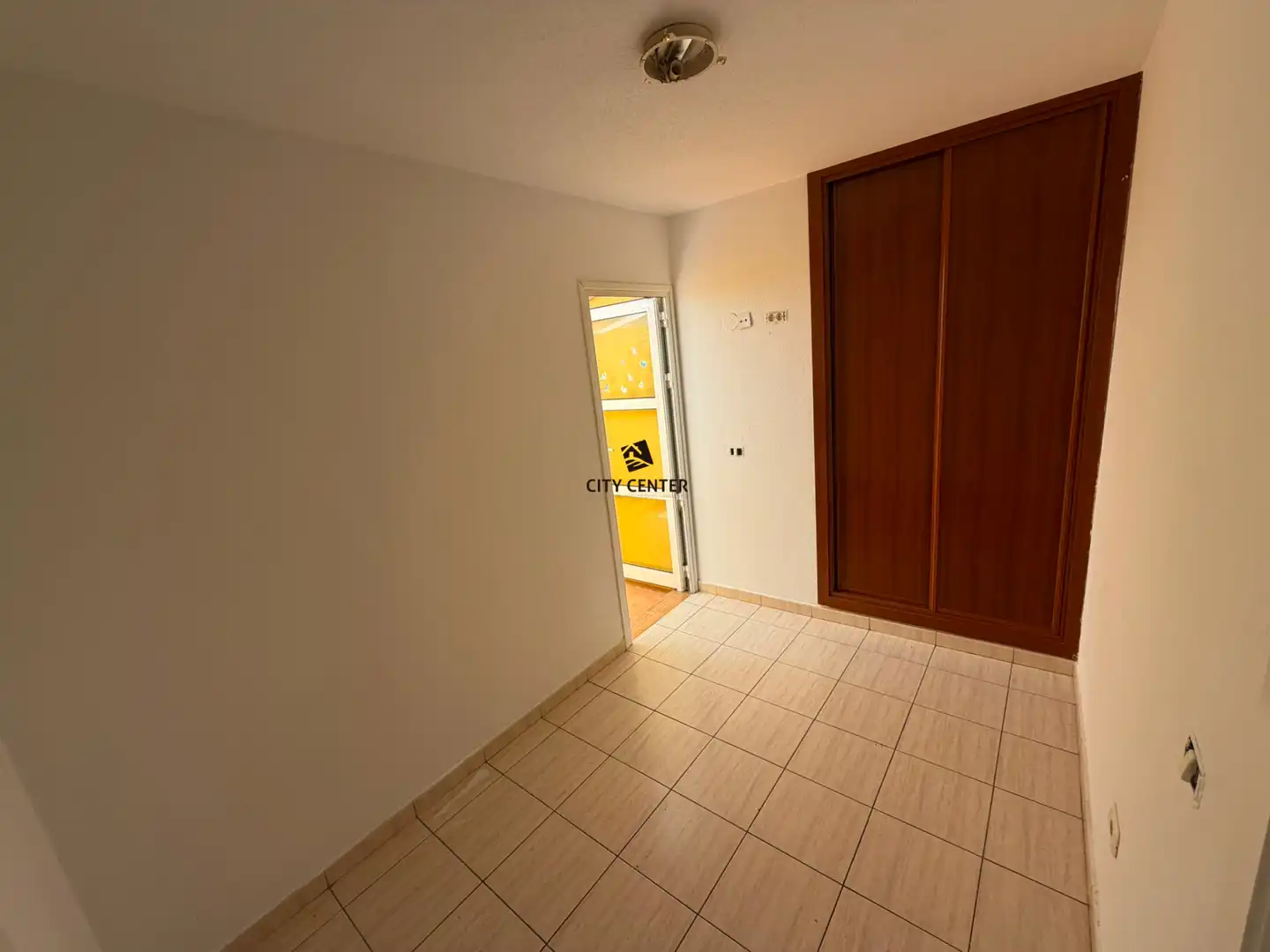 Piso en venta en Granadilla de Abona con Trastero y Balcón
