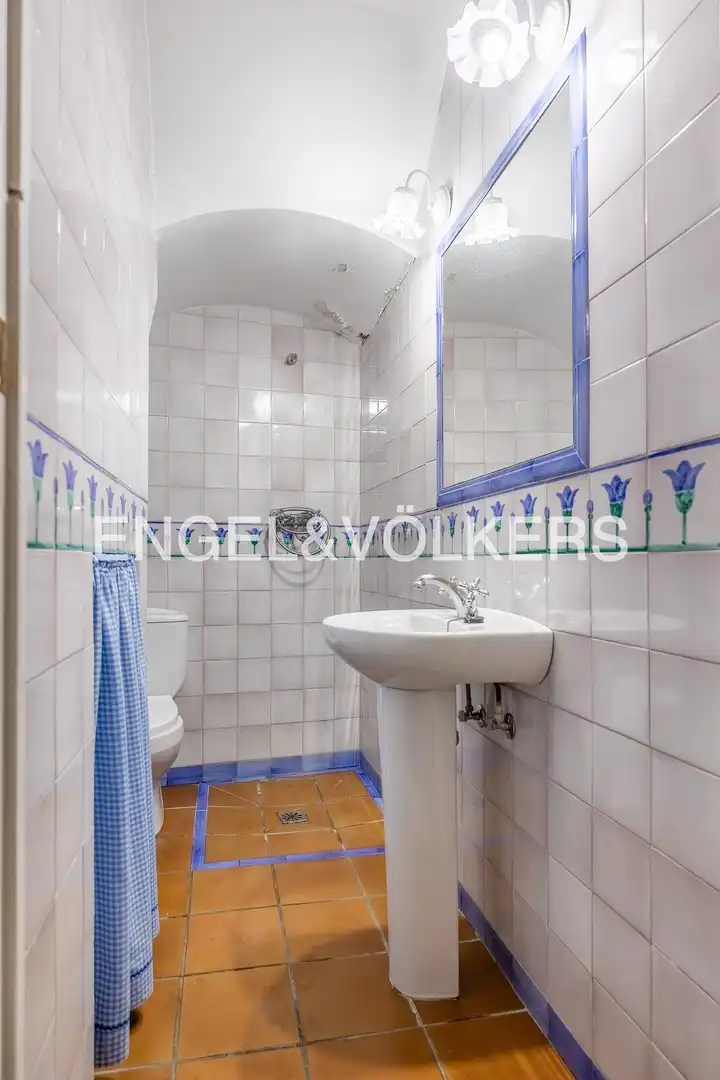 Badezimmer von Haus oder Chalet zum Verkauf in Sevilla mit Klimaanlage, Heizung und Balkon