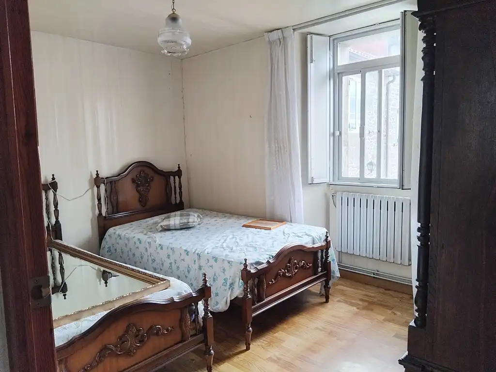 Habitación de Casa adosada en venta en Paderne con Calefacción, Jardín privado y Horno