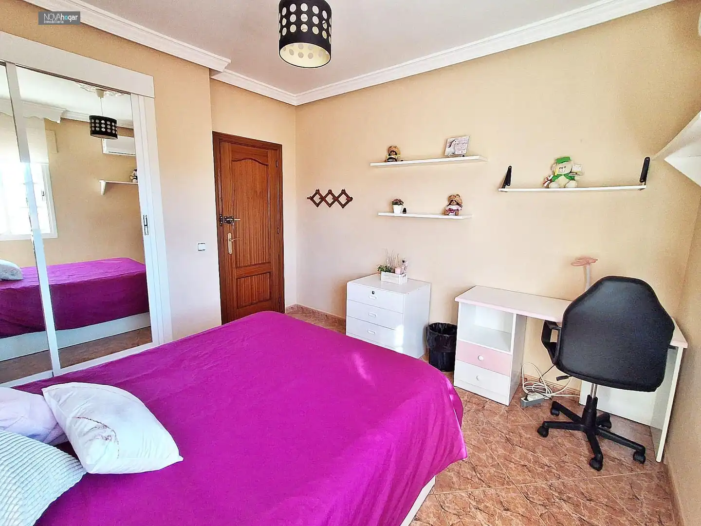 Bedroom of Houses for rent in Málaga  with Air Conditioner, Heating and Terrace