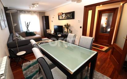 Living room of Flat for sale in Santurtzi   with Heating, Terrace and Storage room