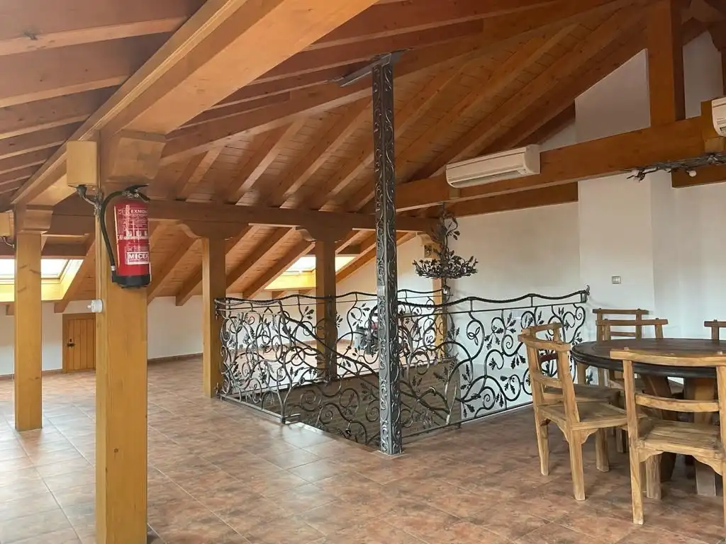 Country house zum Verkauf in Calle Mayor, Castañares de Rioja