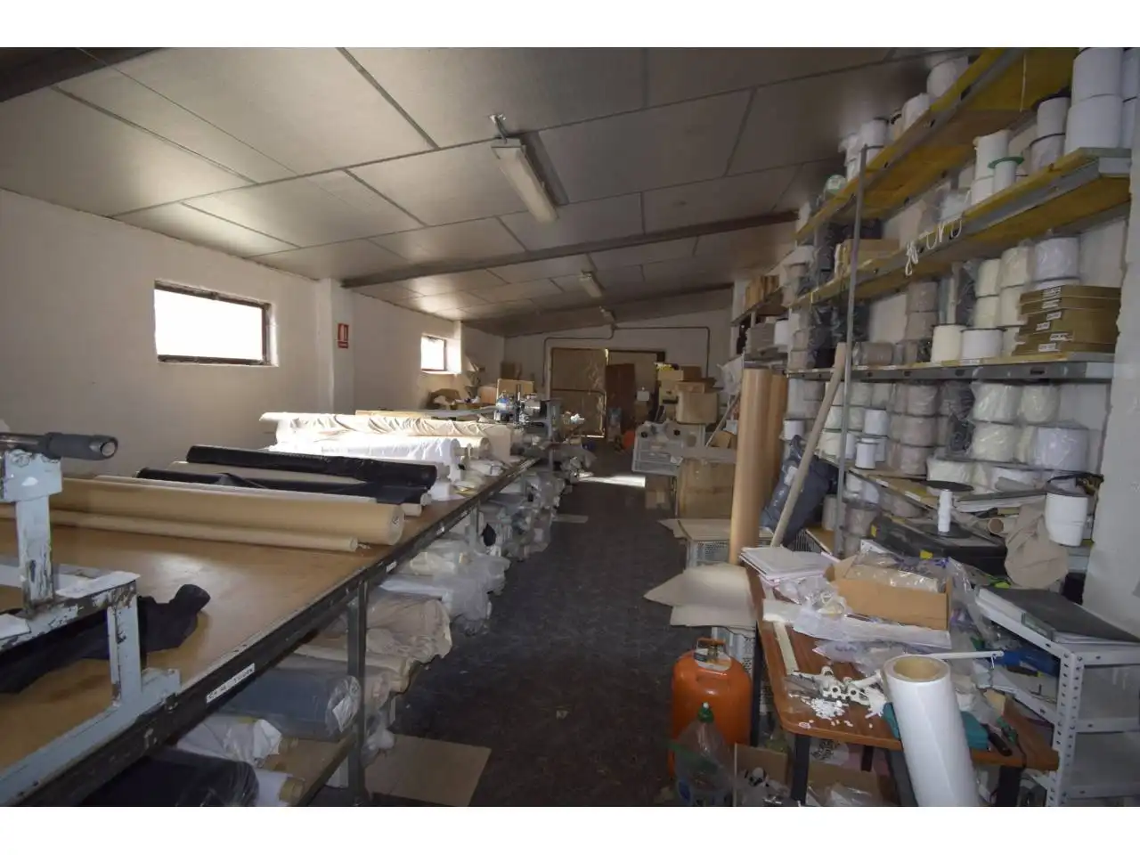 Nau industrial en venda en León Capital  amb Calefacció