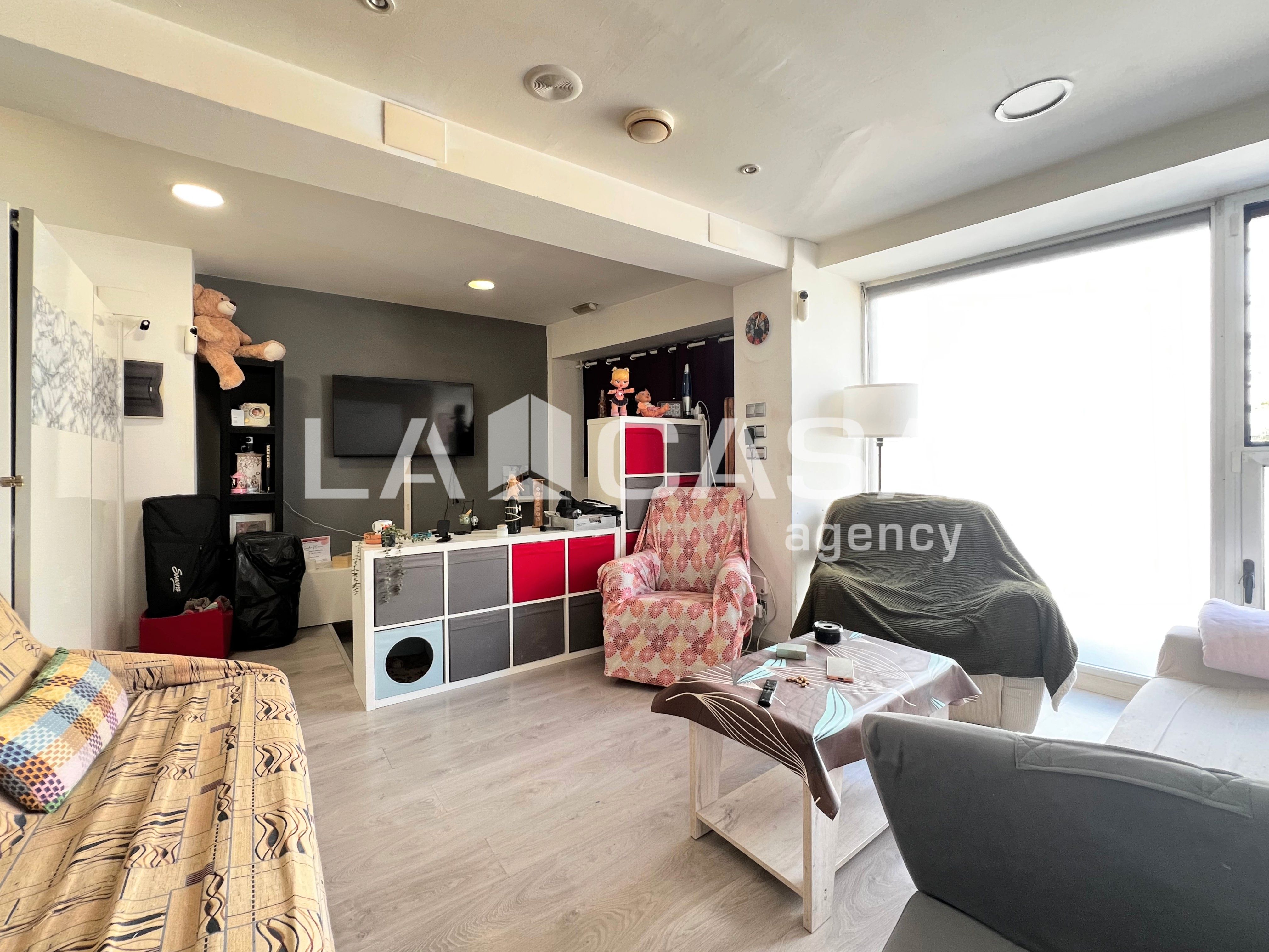 Sala d'estar de Loft en venda en Badalona amb Terrassa