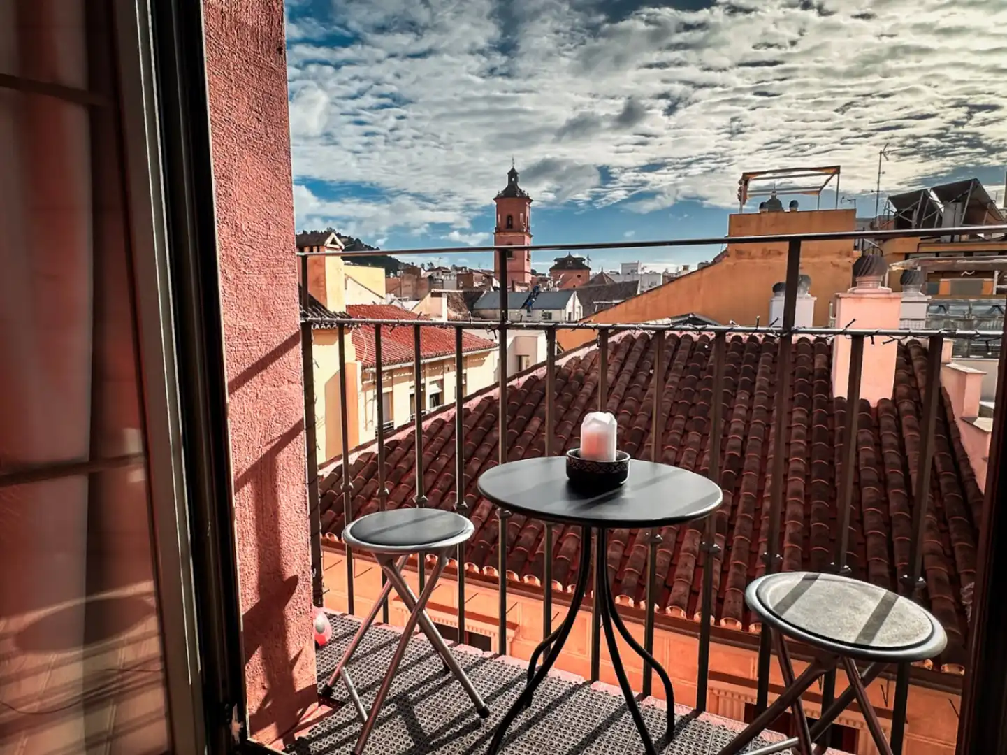 Apartament amb terrassa en venda a Centro