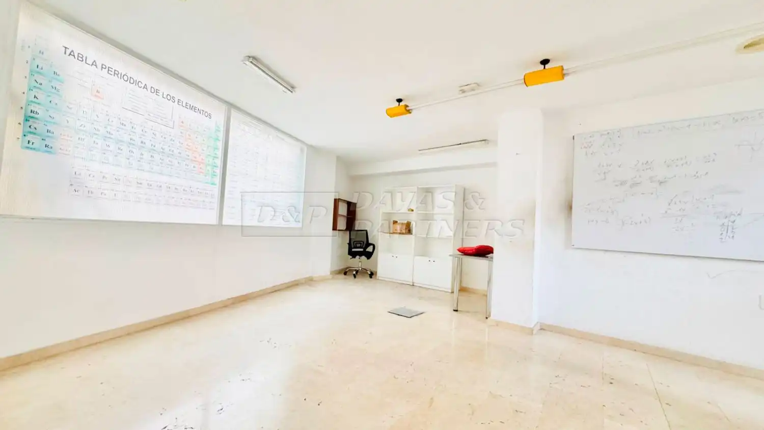 Local de alquiler en Orihuela con Aire acondicionado